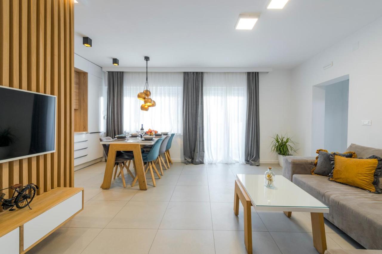 דוברובניק New Deluxe Jacuzzi Apartment Ana מראה חיצוני תמונה