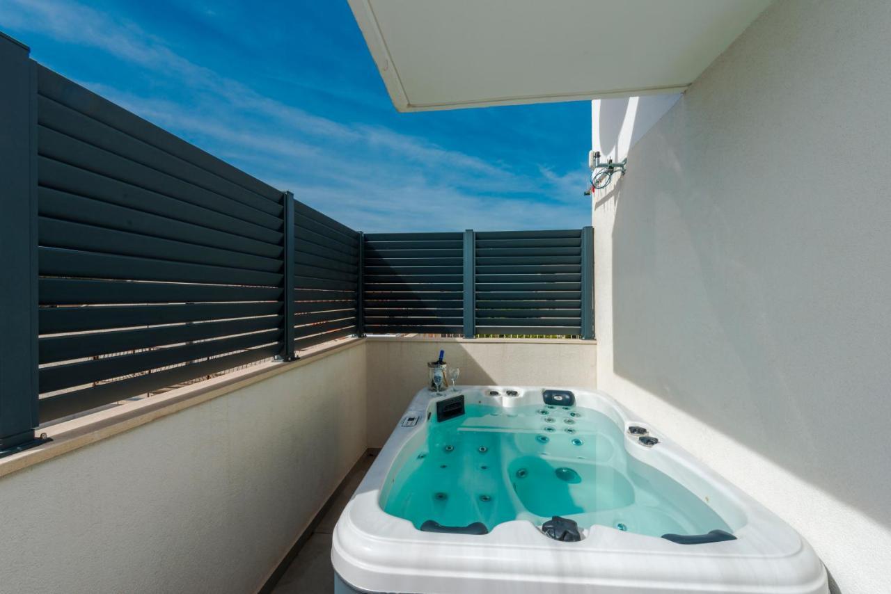 דוברובניק New Deluxe Jacuzzi Apartment Ana מראה חיצוני תמונה
