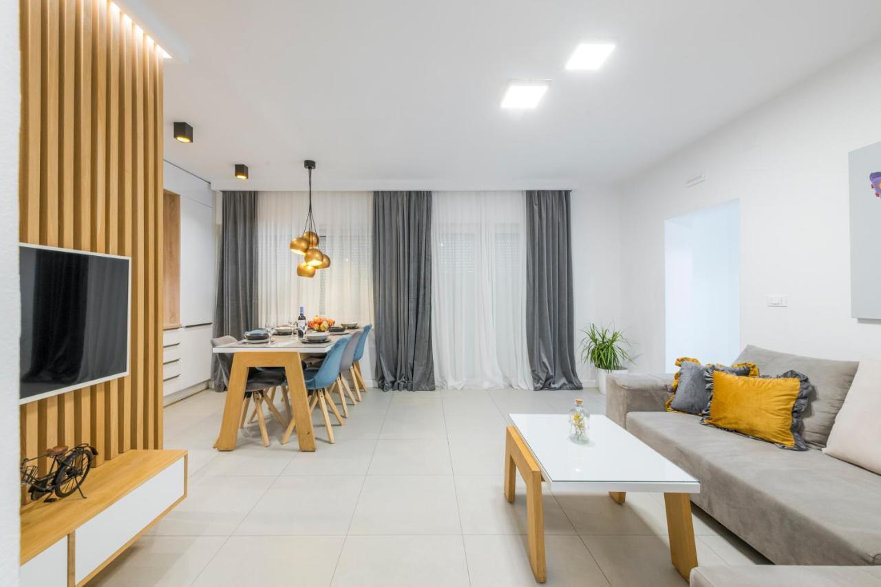 דוברובניק New Deluxe Jacuzzi Apartment Ana מראה חיצוני תמונה